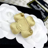 $25.00 USD Chanel Brooches For Women #1352480