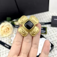$25.00 USD Chanel Brooches For Women #1352480