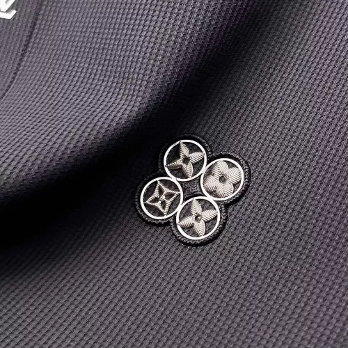 Replica Louis Vuitton LV T-Shirts Short Sleeved For Men #1353772 $48.00 USD for Wholesale