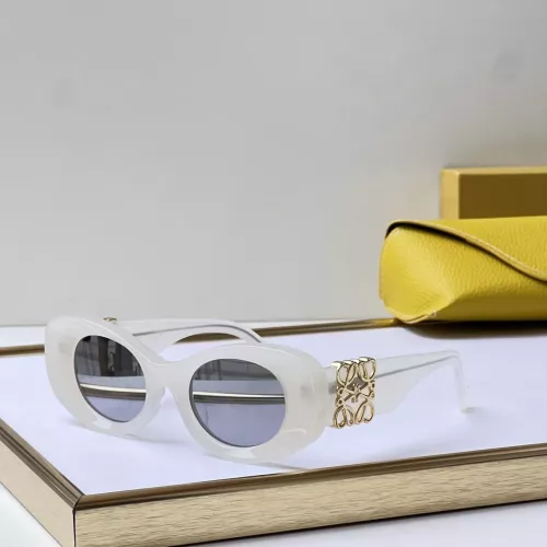 LOEWE AAA Quality Sunglasses #1354088
