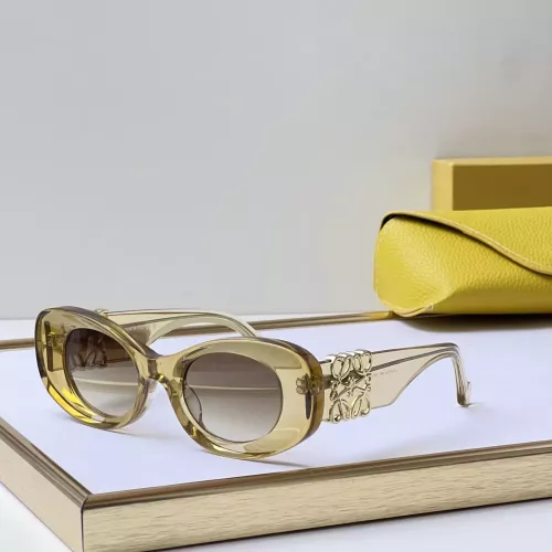 LOEWE AAA Quality Sunglasses #1354089