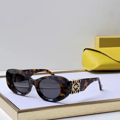 LOEWE AAA Quality Sunglasses #1354094
