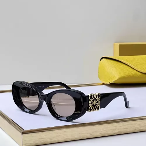 LOEWE AAA Quality Sunglasses #1354097