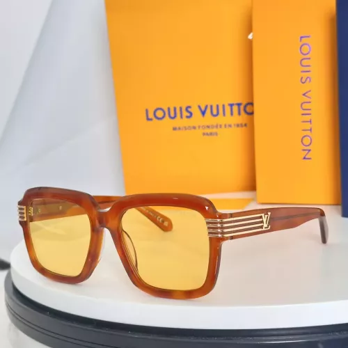 Louis Vuitton AAA Quality Sunglasses #1354102