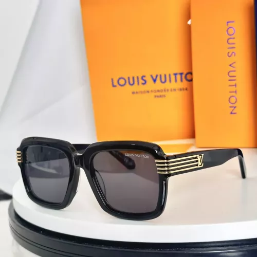 Louis Vuitton AAA Quality Sunglasses #1354106