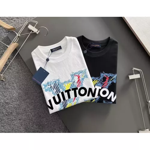 Replica Louis Vuitton LV T-Shirts Short Sleeved For Men #1354307 $40.00 USD for Wholesale