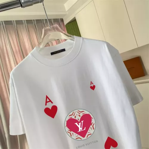 Replica Louis Vuitton LV T-Shirts Short Sleeved For Unisex #1354958 $42.00 USD for Wholesale