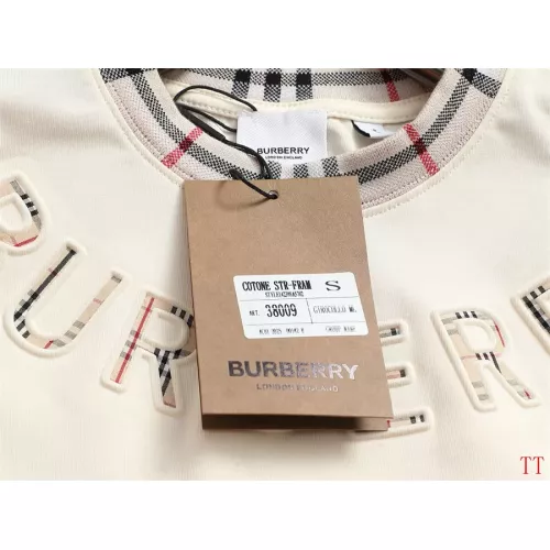 Replica Burberry T-Shirts Short Sleeved For Unisex #1355051 $39.00 USD for Wholesale