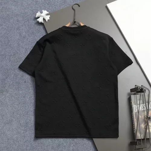 Replica Louis Vuitton LV T-Shirts Short Sleeved For Unisex #1355125 $39.00 USD for Wholesale