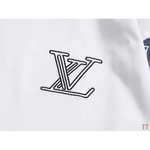 Replica Louis Vuitton LV T-Shirts Short Sleeved For Unisex #1355126 $39.00 USD for Wholesale