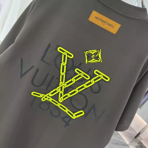 Replica Louis Vuitton LV T-Shirts Short Sleeved For Unisex #1355144 $42.00 USD for Wholesale