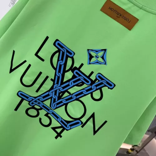 Replica Louis Vuitton LV T-Shirts Short Sleeved For Unisex #1355149 $42.00 USD for Wholesale