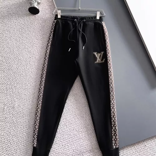 Replica Louis Vuitton LV Tracksuits Long Sleeved For Men #1355192 $96.00 USD for Wholesale