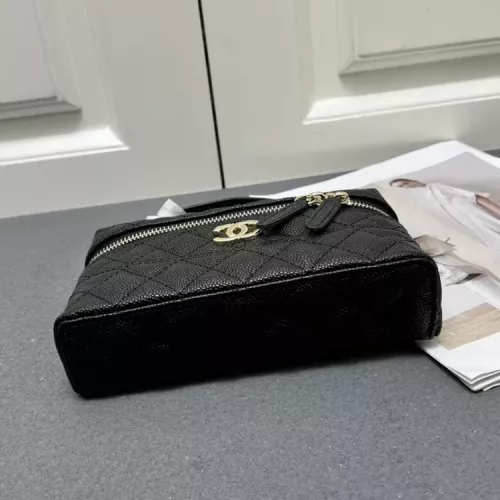 Replica Chanel AAA Quality Messenger Bags For Women #1356098 $82.00 USD for Wholesale