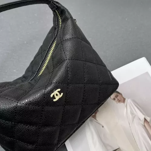 Replica Chanel AAA Quality Handbags For Women #1356128 $82.00 USD for Wholesale