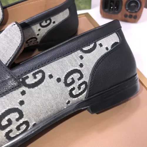 Replica Gucci Oxfords Shoes For Men #1356151 $108.00 USD for Wholesale