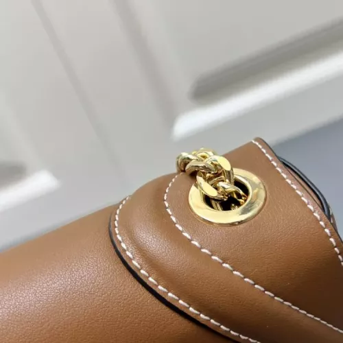 Replica Gucci AAA Quality Messenger Bags For Women #1356168 $92.00 USD for Wholesale