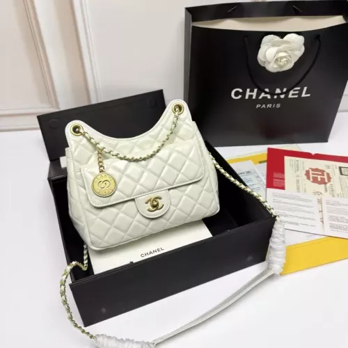 Chanel AAA Quality Messenger Bags For Women #1356241