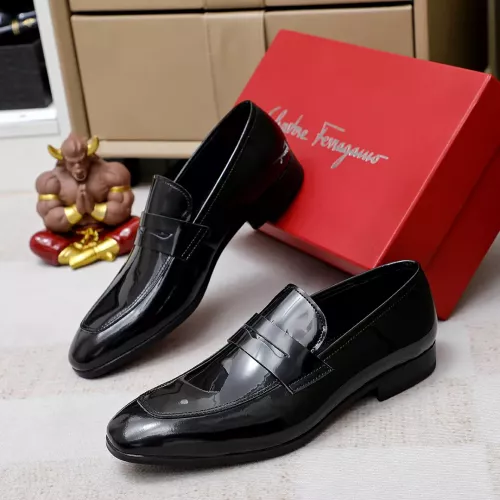 Salvatore Ferragamo Leather Shoes For Men #1356326