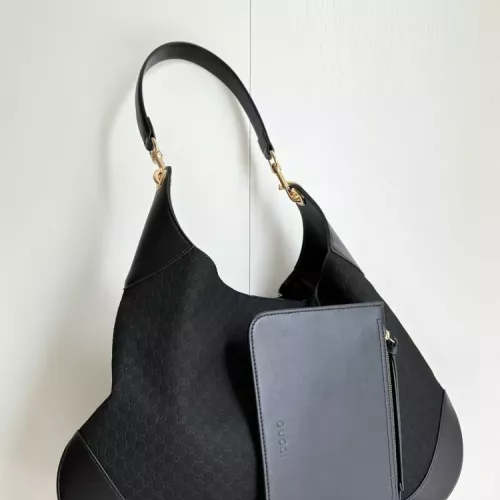 Replica Gucci AAA Quality Shoulder Bags For Women #1357037 $88.00 USD for Wholesale