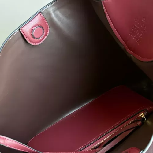 Replica Gucci AAA Quality Shoulder Bags For Women #1357038 $88.00 USD for Wholesale