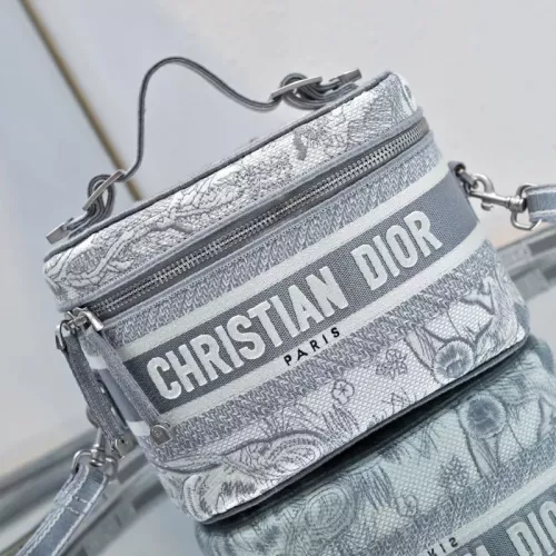 Replica Christian Dior AAA Quality Handbags For Women #1357259 $105.00 USD for Wholesale