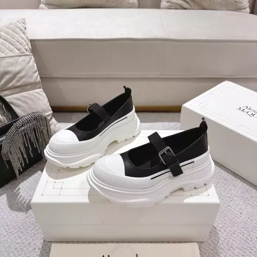 Alexander McQueen Casual Shoes For Women #1357730