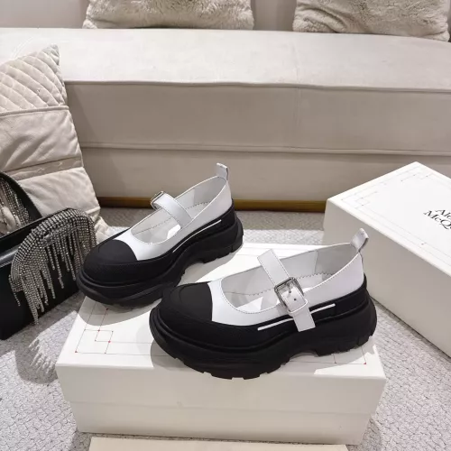 Alexander McQueen Casual Shoes For Women #1357731