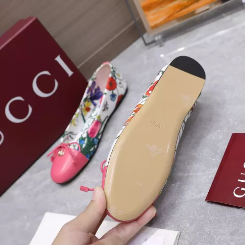Replica Gucci Flat Shoes For Women #1357803 $108.00 USD for Wholesale