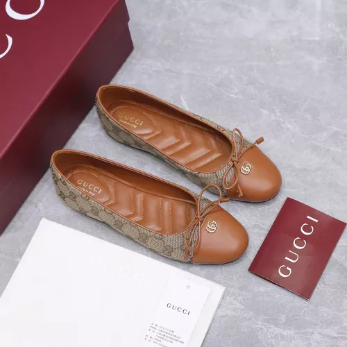 Replica Gucci Flat Shoes For Women #1357805 $108.00 USD for Wholesale