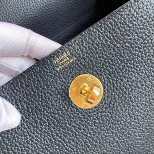 Replica Hermes AAA Quality Handbags For Women #1357993 $100.00 USD for Wholesale