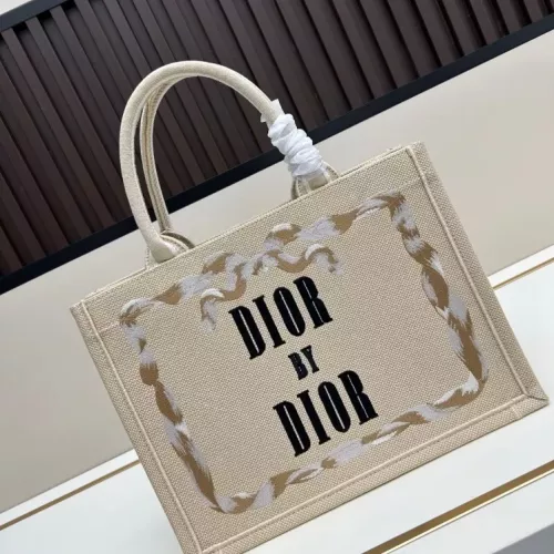 Christian Dior AAA Quality Tote-Handbags For Women #1358572 $96.00 USD, Wholesale Replica Christian Dior AAA Quality Handbags