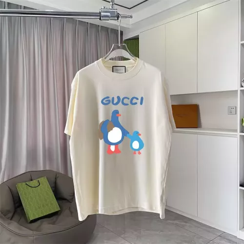 Gucci T-Shirts Short Sleeved For Unisex #1358815 $42.00 USD, Wholesale Replica Gucci T-Shirts