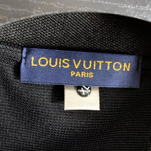 Replica Louis Vuitton LV T-Shirts Short Sleeved For Men #1359150 $82.00 USD for Wholesale
