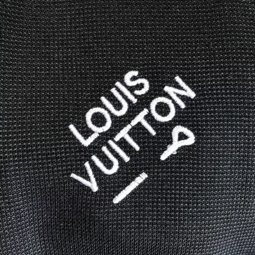 Replica Louis Vuitton LV T-Shirts Short Sleeved For Men #1359150 $82.00 USD for Wholesale