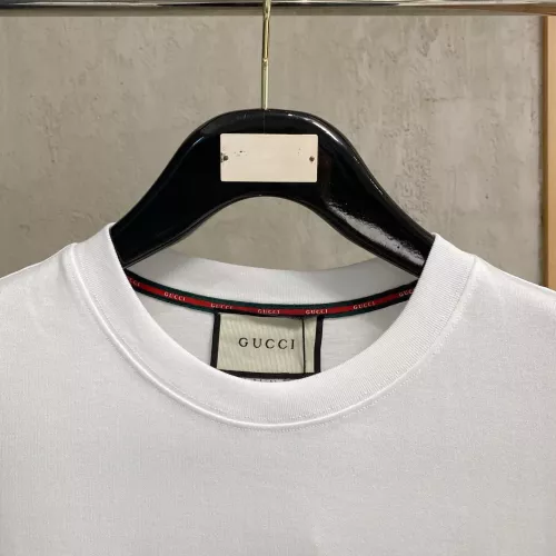 Replica Gucci T-Shirts Short Sleeved For Unisex #1359255 $64.00 USD for Wholesale