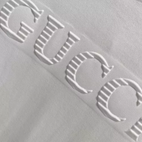 Replica Gucci T-Shirts Short Sleeved For Unisex #1359255 $64.00 USD for Wholesale