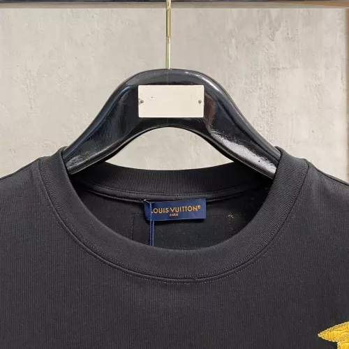 Replica Louis Vuitton LV T-Shirts Short Sleeved For Unisex #1359260 $64.00 USD for Wholesale
