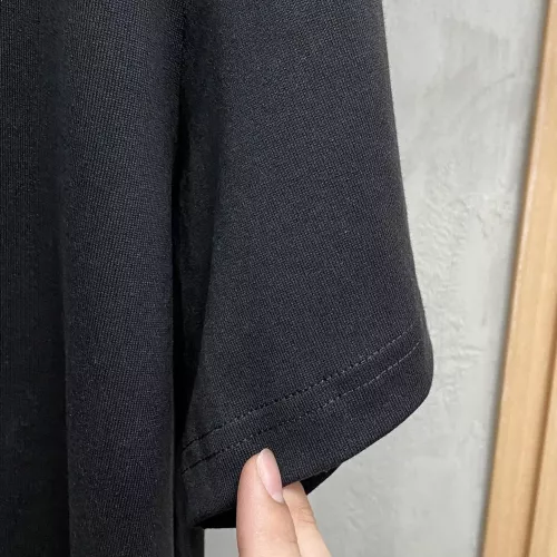 Replica Louis Vuitton LV T-Shirts Short Sleeved For Unisex #1359260 $64.00 USD for Wholesale