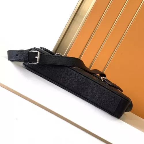 Replica Gucci AAA Man Messenger Bags #1359465 $132.00 USD for Wholesale