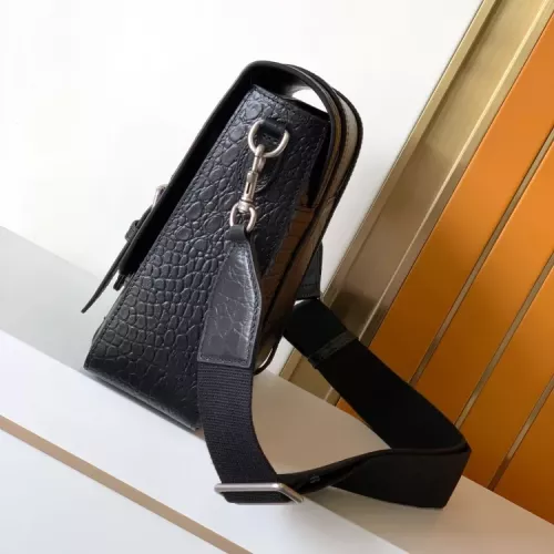 Replica Gucci AAA Man Messenger Bags #1359473 $140.00 USD for Wholesale