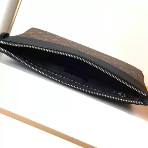 Replica Louis Vuitton AAA Man Wallets #1359525 $85.00 USD for Wholesale