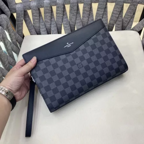 Louis Vuitton AAA Man Wallets #1359528