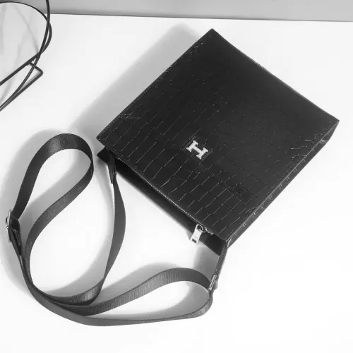 Replica Hermes AAA Man Messenger Bags #1359672 $102.00 USD for Wholesale
