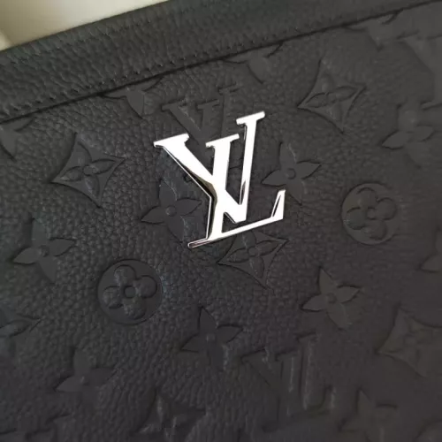Replica Louis Vuitton AAA Man Wallets #1359689 $96.00 USD for Wholesale