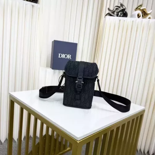 Christian Dior AAA Man Messenger Bags #1359763