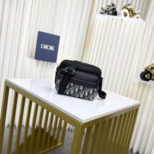 Christian Dior AAA Man Messenger Bags #1359765