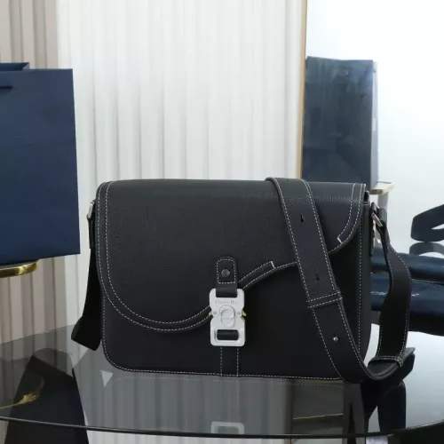 Christian Dior AAA Man Messenger Bags #1359785