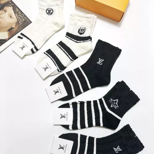 Replica Louis Vuitton LV Socks #1360058 $27.00 USD for Wholesale