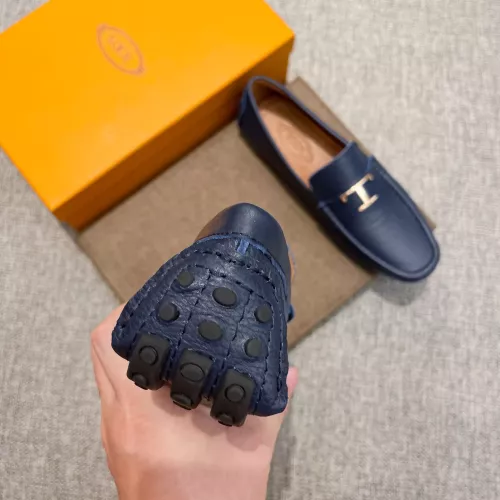 Replica TOD'S Oxfords Shoes For Men #1361691 $85.00 USD for Wholesale